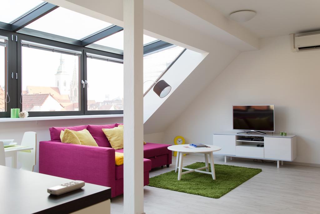 Stay In City Apartment Bastova Bratislava Esterno foto