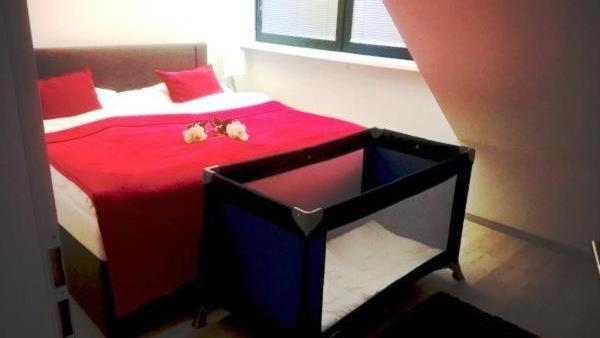 Stay In City Apartment Bastova Bratislava Esterno foto